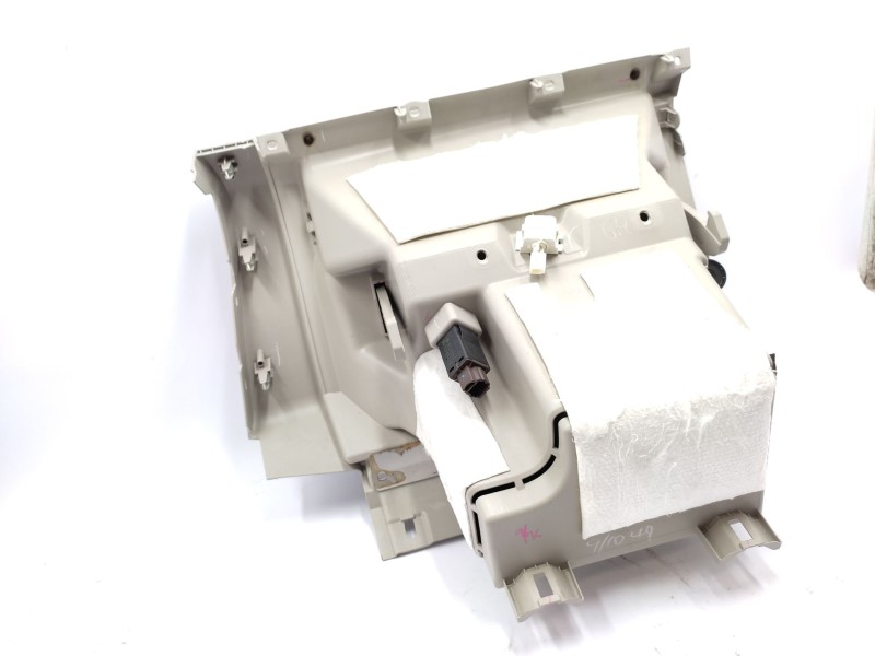 Guantera 685203nd0a  - Nissan Leaf 4