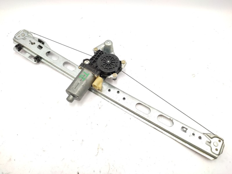 Recambio de elevalunas trasero izquierdo para mercedes-benz clase m (w163) ml 270 cdi (163.113) referencia OEM IAM  A1637300146 