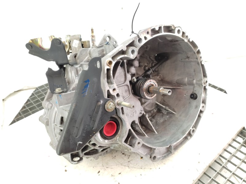 Caja Cambios Nd0820  - Nissan Primera Berlina (p12) 1.9 16v Turbodiesel Cat 3