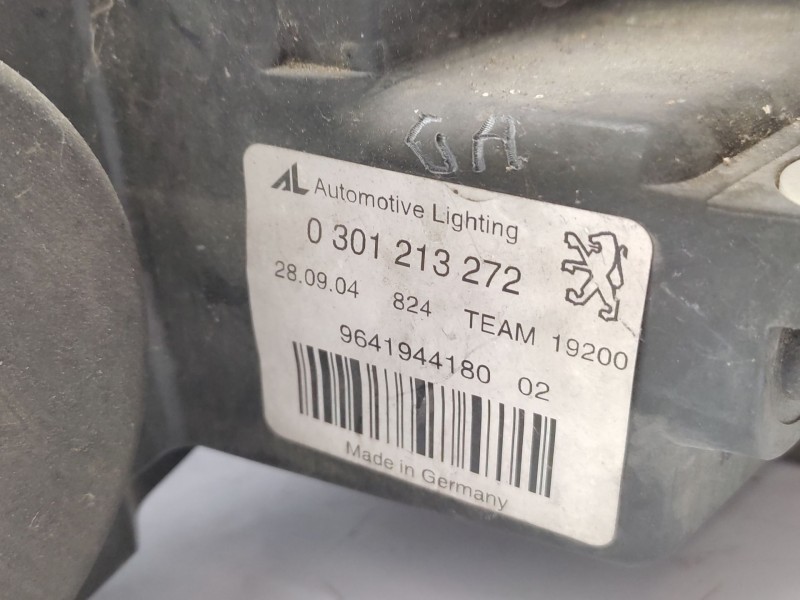 Faro Derecho 9641944180 620692 0301213272 - Peugeot 407 (6d_) 2.0 (6drfnb, 6drfne) 6