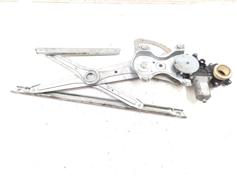 Elevalunas Delantero Derecho 698100f020  - Toyota Verso Advance 5