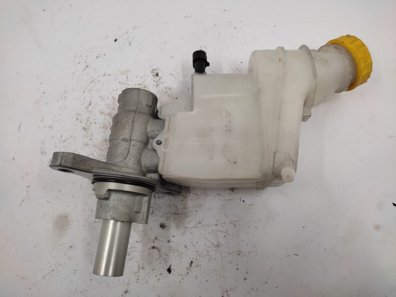 Recambio de bomba freno para fiat 500 x (334) city cross referencia OEM IAM 77367149 17502728679 