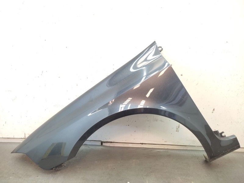 Recambio de aleta delantera izquierda para renault laguna ii (bg0/1_) 1.9 dci (bg08, bg0g) referencia OEM IAM   