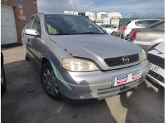 opel astra g berlina del año 2001