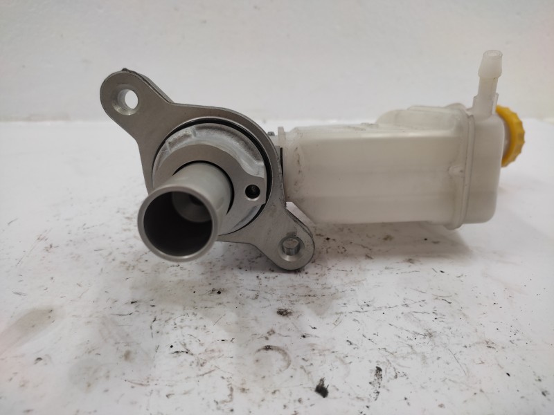Recambio de bomba freno para fiat 500 x (334) city cross referencia OEM IAM 77367149 17502728679 