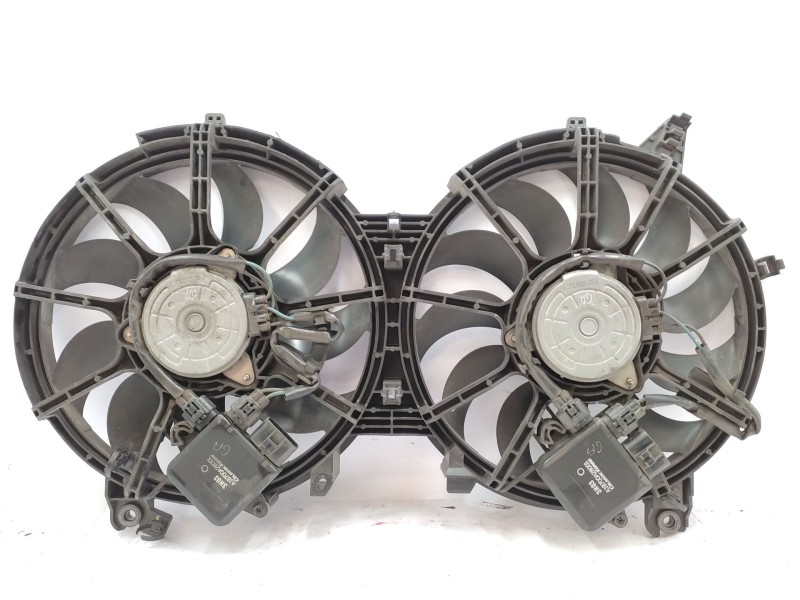 Recambio de electroventilador para infiniti ex 30d referencia OEM IAM 214811BY0A  