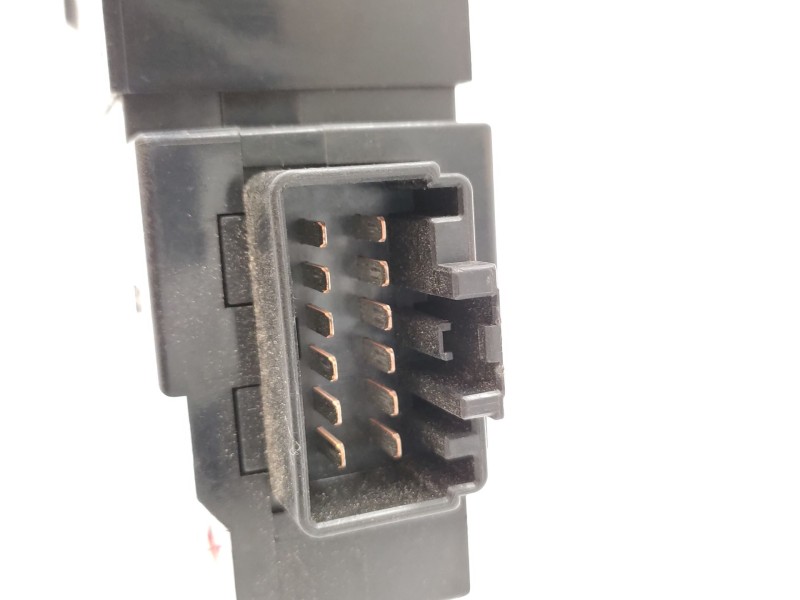 Mando Elevalunas Delantero Izquierdo 30658116  - Volvo S60 Berlina 2.4 Diesel 3