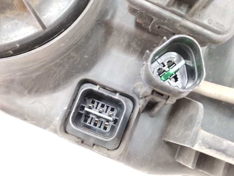 Recambio de faro derecho para hyundai santa fé i (sm) 2.0 crdi referencia OEM IAM   