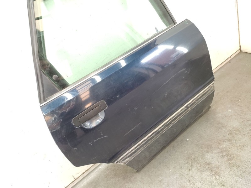 Puerta Trasera Derecha 8a0833052  - Audi 80/90 (893) 90 3