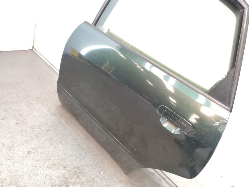 Puerta Trasera Izquierda 8d0833051  - Audi A4 B5 (8d2) 1.9 Tdi 2