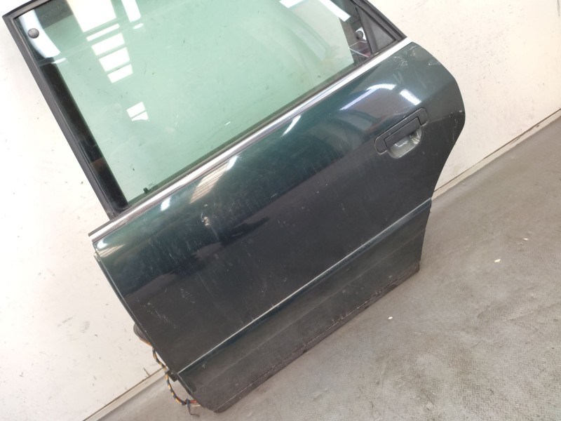 Puerta Trasera Izquierda 8a0833051  - Audi 80/90 (893) 1.6 3