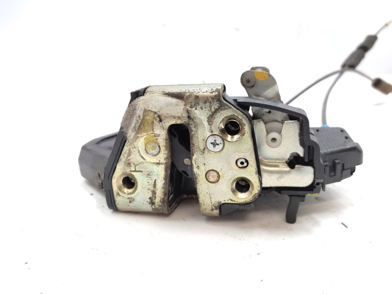 Recambio de cerradura puerta trasera derecha para toyota avensis (_t22_) 1.8 vvt-i (zzt221_) referencia OEM IAM   