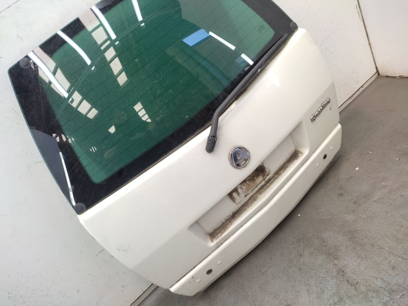 Recambio de porton trasero para aixam roadline 0.4 referencia OEM IAM   
