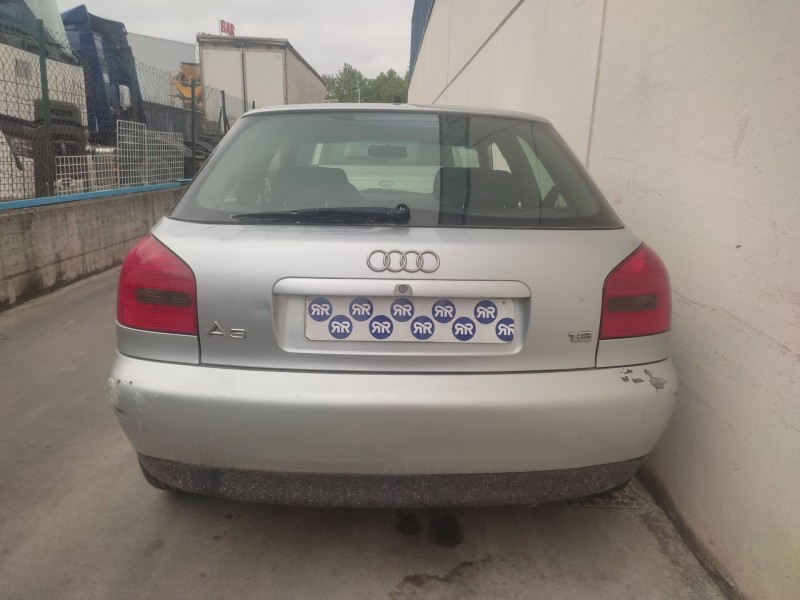 audi a3 (8l1) del año 1996
