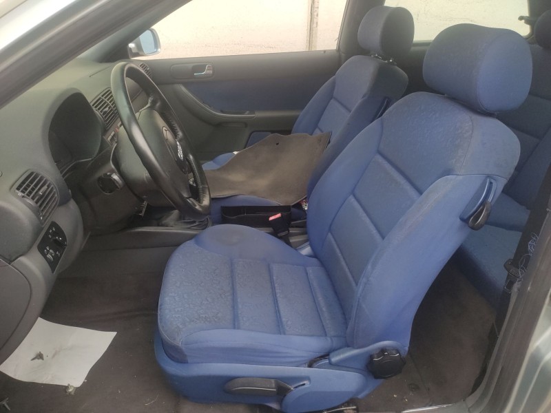audi a3 (8l1) del año 1996