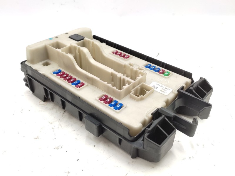 Recambio de caja reles / fusibles para infiniti ex 30d referencia OEM IAM   