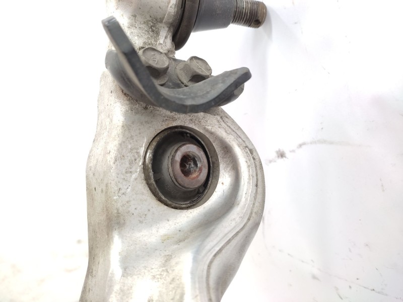 Recambio de brazo suspension inferior delantero derecho para infiniti ex 30d referencia OEM IAM   