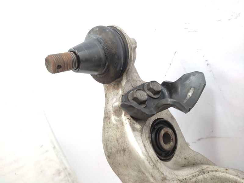 Recambio de brazo suspension inferior delantero izquierdo para infiniti ex 30d referencia OEM IAM   