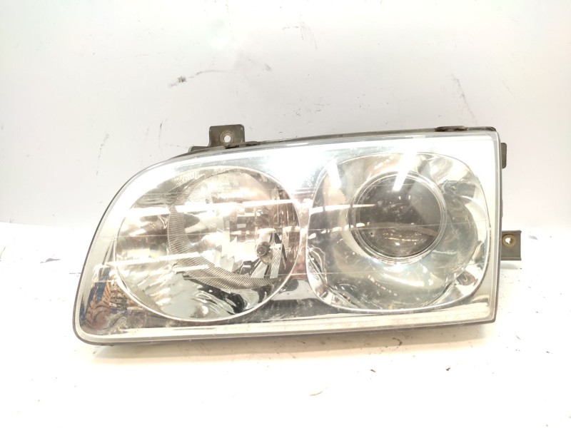 Recambio de faro izquierdo para hyundai trajet (fo) 2.0 crdi referencia OEM IAM   