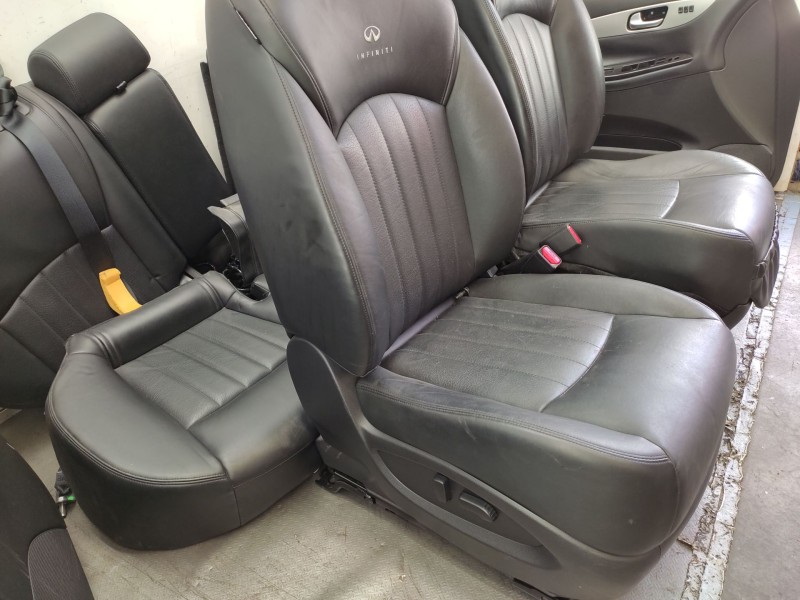 Juego Asientos Completo  - Infiniti Ex 30d 3