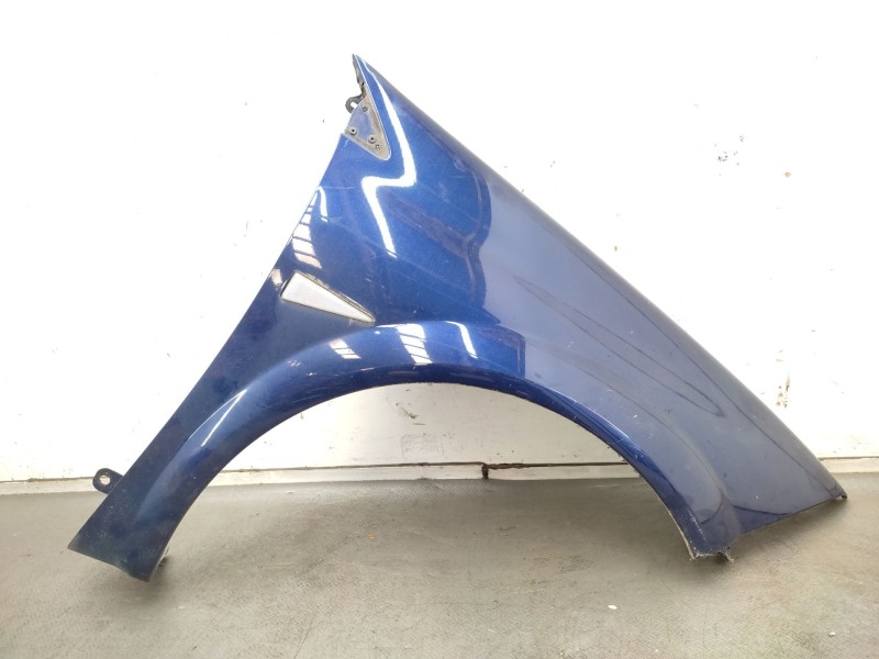Recambio de aleta delantera derecha para renault megane ii (bm0/1_, cm0/1_) 1.9 dci (bm0g, cm0g) referencia OEM IAM   