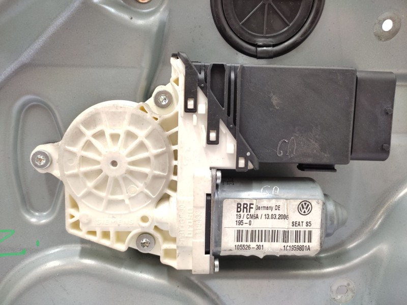 Recambio de elevalunas delantero izquierdo para seat leon (1m1) 1.6 16 v referencia OEM IAM   
