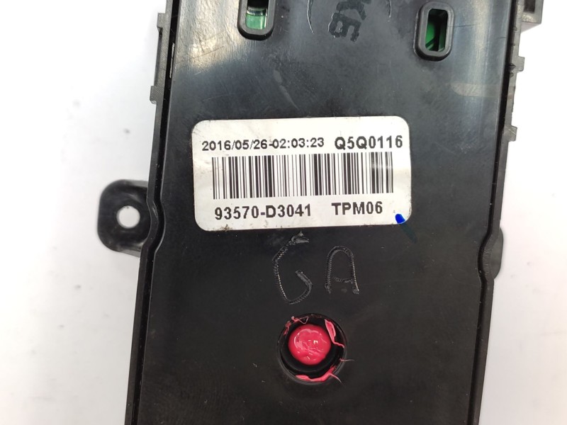 Recambio de mando elevalunas delantero izquierdo para hyundai tucson (tl, tle) 1.6 gdi referencia OEM IAM   