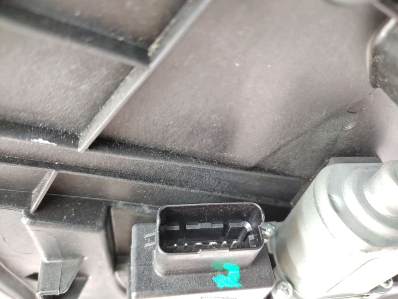Recambio de elevalunas delantero izquierdo para hyundai tucson (tl, tle) 1.6 gdi referencia OEM IAM  82471D7010 