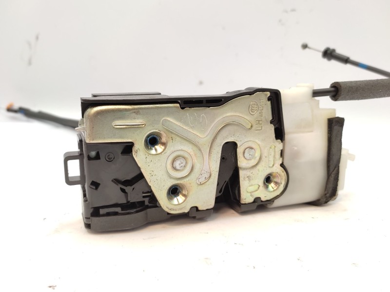 Recambio de cerradura puerta trasera izquierda para hyundai tucson (tl, tle) 1.6 gdi referencia OEM IAM  81410D7510 