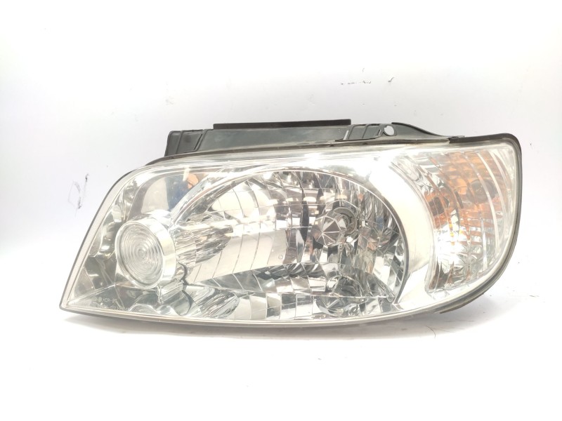 Recambio de faro izquierdo para hyundai matrix (fc) 1.6 referencia OEM IAM   