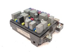Recambio de caja reles / fusibles para kia sportage ii (je_, km_) 2.0 crdi referencia OEM IAM   