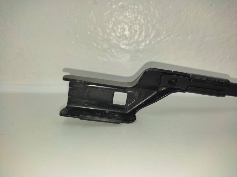 Recambio de brazo limpia delantero izquierdo para fiat 500 x (334) city cross referencia OEM IAM 52108466  