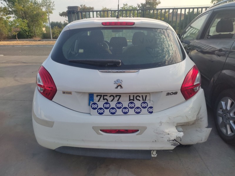 peugeot 208 i (ca_, cc_) del año 2013