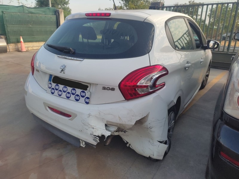 peugeot 208 i (ca_, cc_) del año 2013