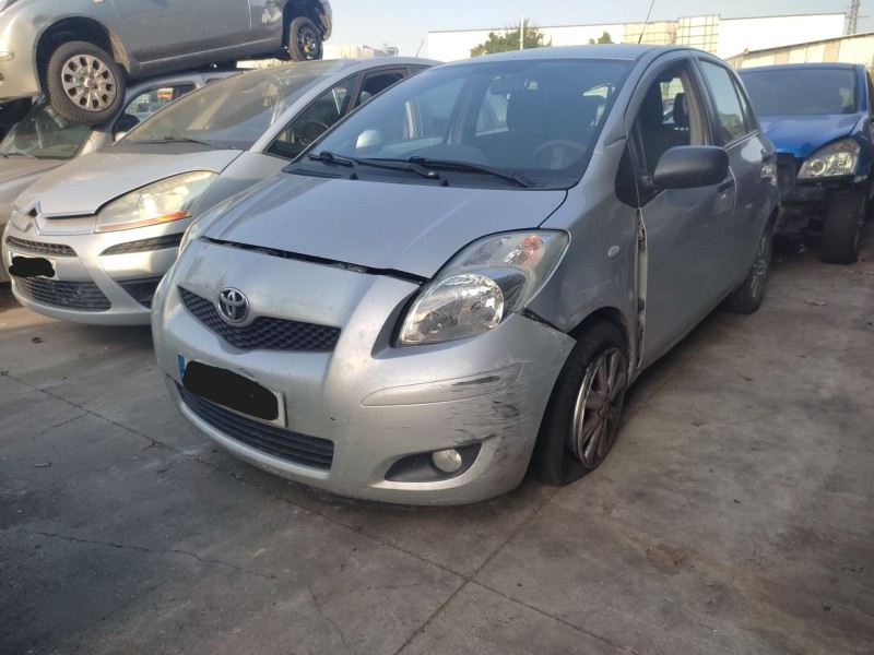 toyota yaris (_p9_) del año 2010