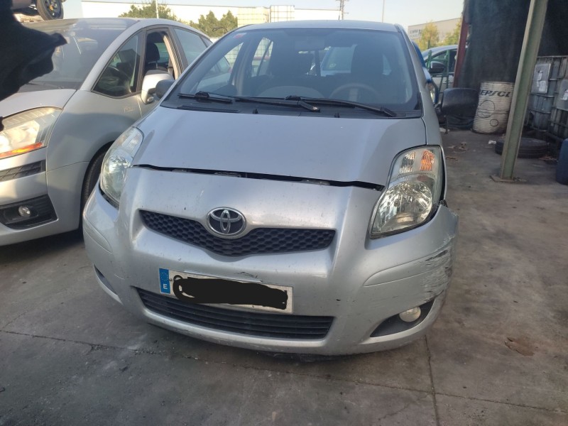 toyota yaris (_p9_) del año 2010