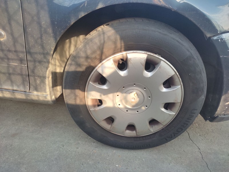 volkswagen golf v (1k1) del año 2005