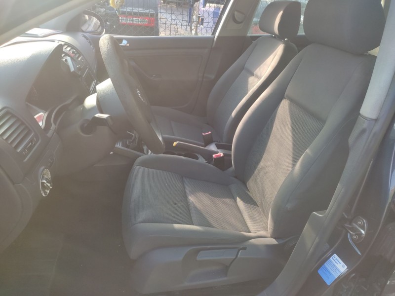 volkswagen golf v (1k1) del año 2005