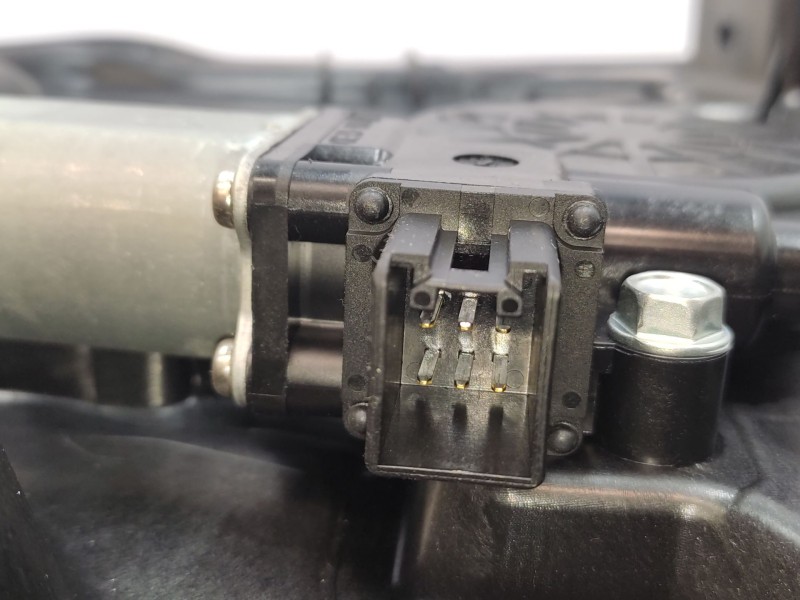 Recambio de elevalunas trasero derecho para mazda 6 station wagon (gj, gl) 2.2 d (gj2fw) referencia OEM IAM   