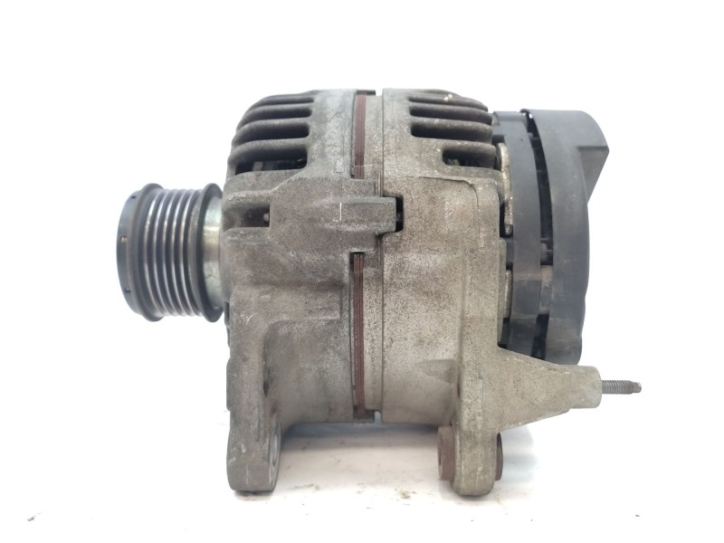 Recambio de alternador para volkswagen golf iv (1j1) 1.9 tdi referencia OEM IAM   