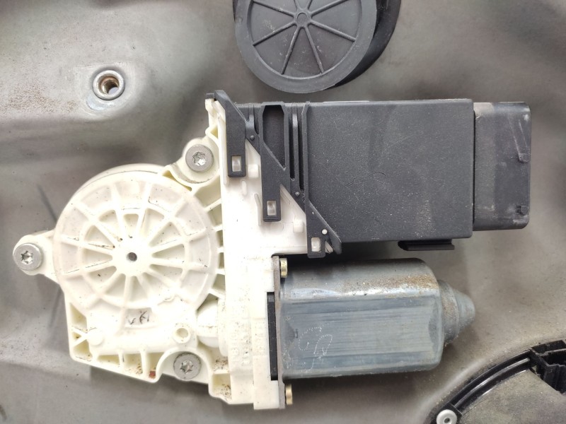 Elevalunas Delantero Izquierdo 1j4837729ae 1j4837461h  - Volkswagen Golf Iv (1j1) 1.9 Tdi 2
