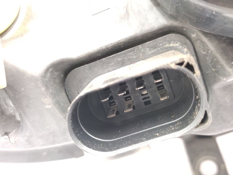 Recambio de faro izquierdo para seat cordoba (6k1, 6k2) 1.4 i referencia OEM IAM  6K1941043A 
