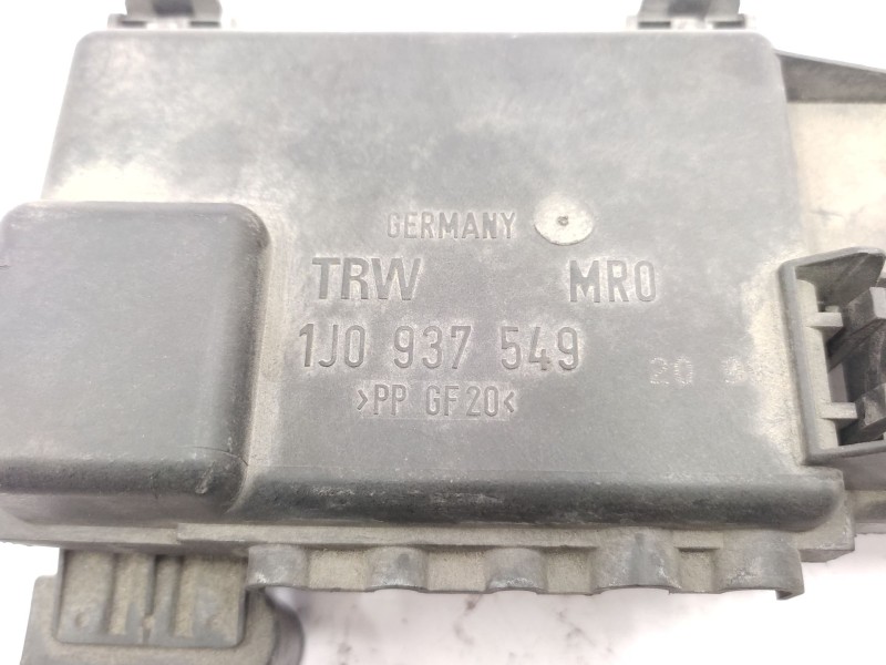 Recambio de caja reles / fusibles para seat cordoba (6k1, 6k2) 1.4 i referencia OEM IAM   