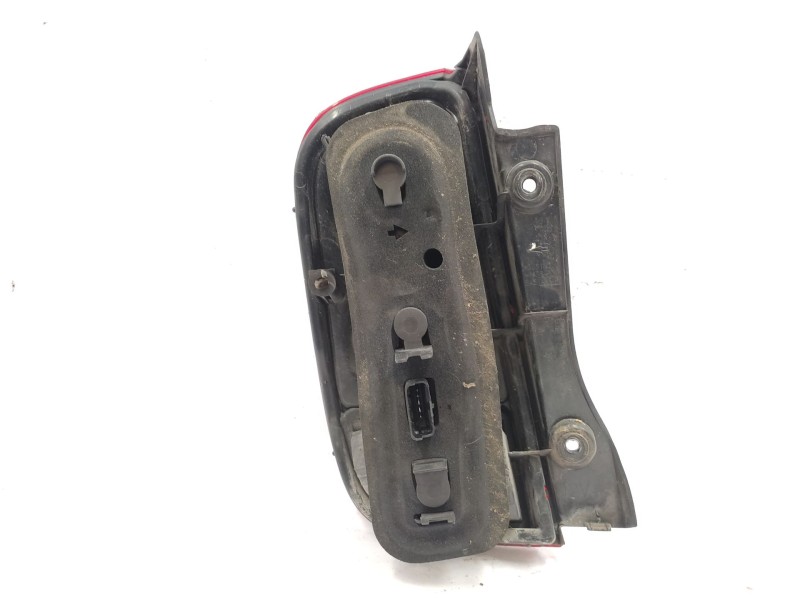 Piloto Trasero Derecho 26550bc500  - Nissan Micra Iii (k12) 1.2 16v 2