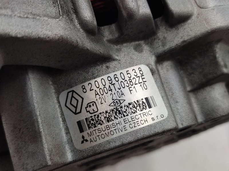 Recambio de alternador para renault espace iv (jk0/1_) 2.0 dci (jk01, jk02, jk1j, jk1k, jk1h) referencia OEM IAM   