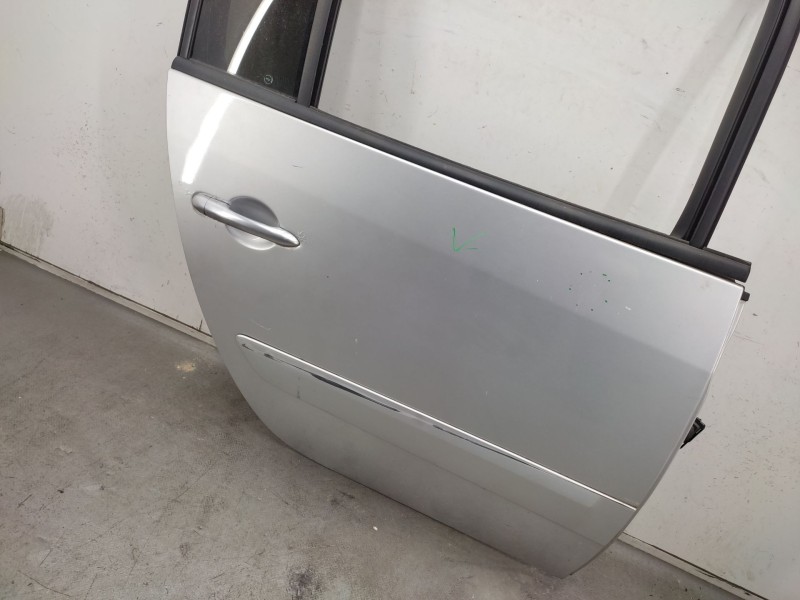 Recambio de puerta trasera derecha para renault espace iv (jk0/1_) 2.0 dci (jk01, jk02, jk1j, jk1k, jk1h) referencia OEM IAM   