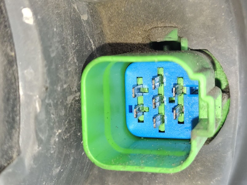 Recambio de faro derecho para ford fiesta v (jh_, jd_) 1.4 tdci referencia OEM IAM   