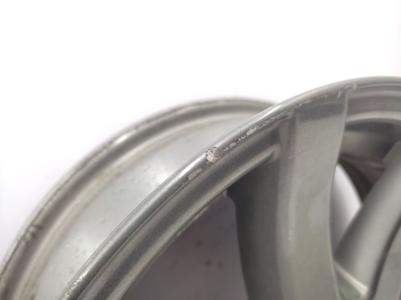 Recambio de llanta para aixam roadline 0.4 referencia OEM IAM   