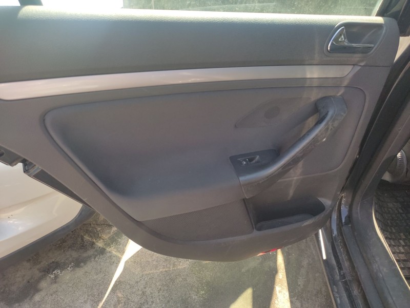 volkswagen golf v (1k1) del año 2005