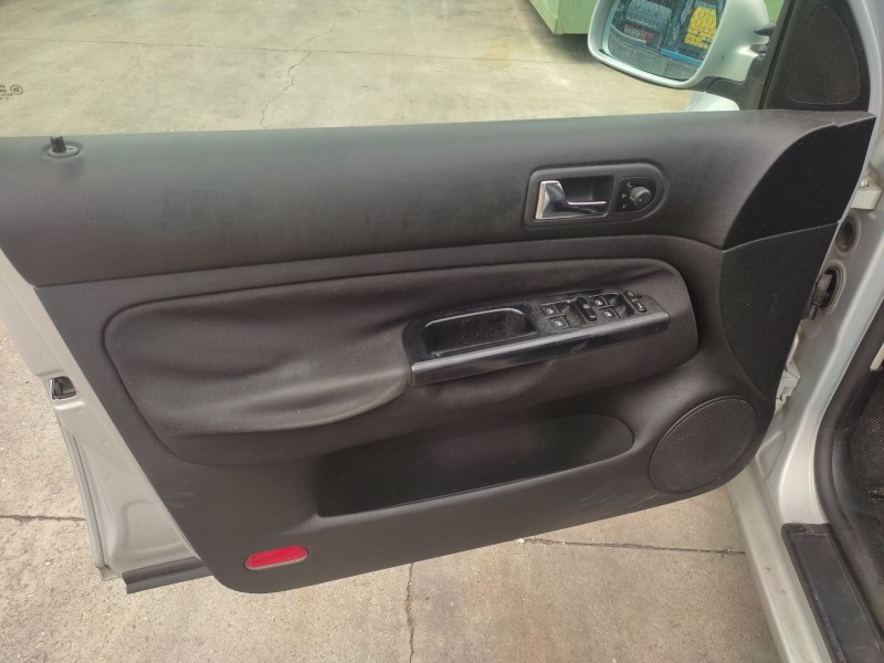 volkswagen golf iv (1j1) del año 2000